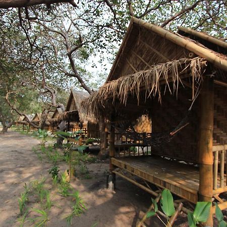 קו פאיאם Chalee Tropicana Bungalow חדר תמונה