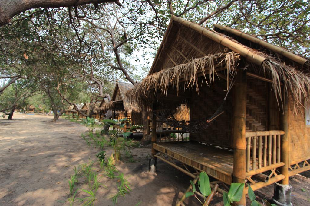 קו פאיאם Chalee Tropicana Bungalow חדר תמונה